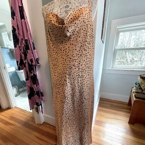 Silky bias cut leopard slip dresss